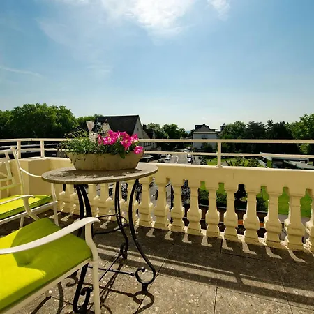 Western Kaiserhof Otel 4*