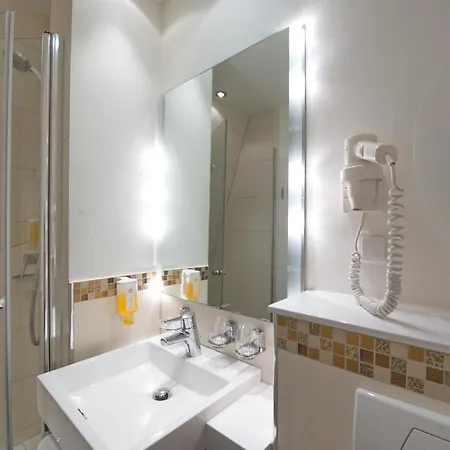 Western Kaiserhof Hotell